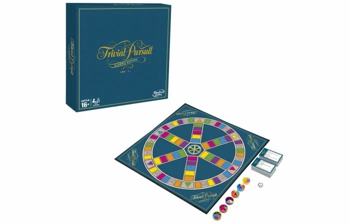 Hasbro Trivial Pursuit Classic